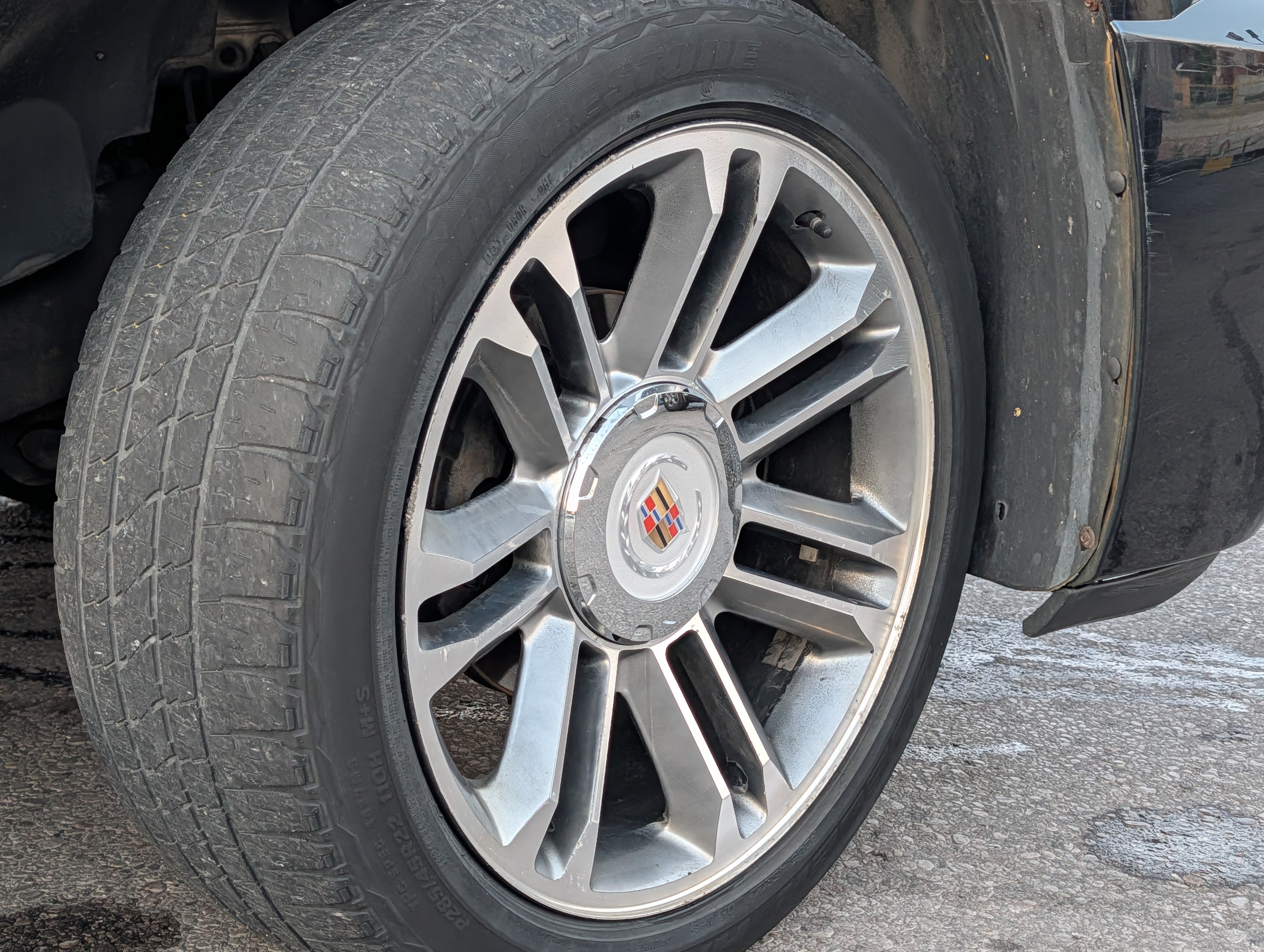 2013 Cadillac Escalade - Photo 6