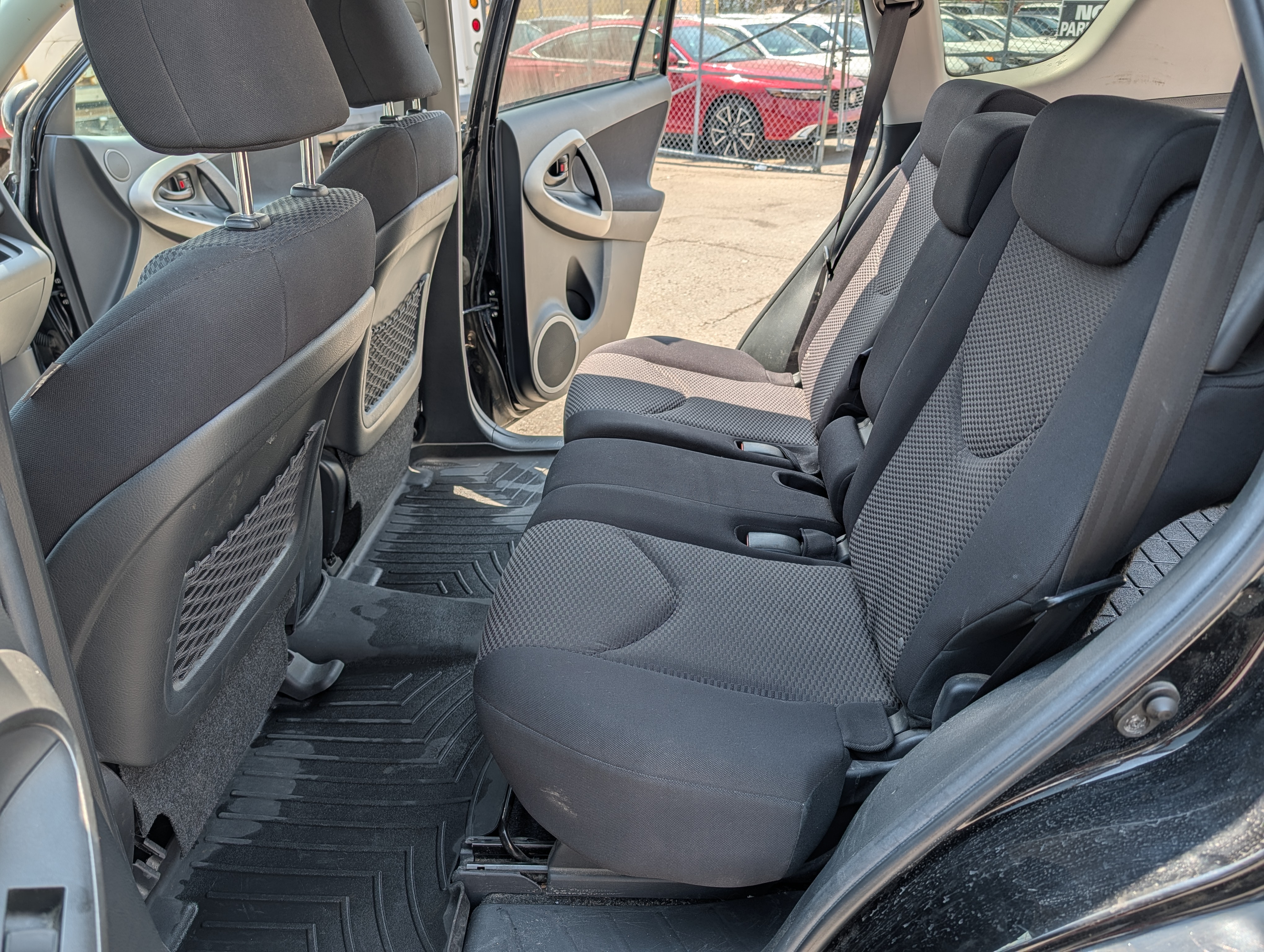 2011 Toyota RAV4 V6 - Photo 8