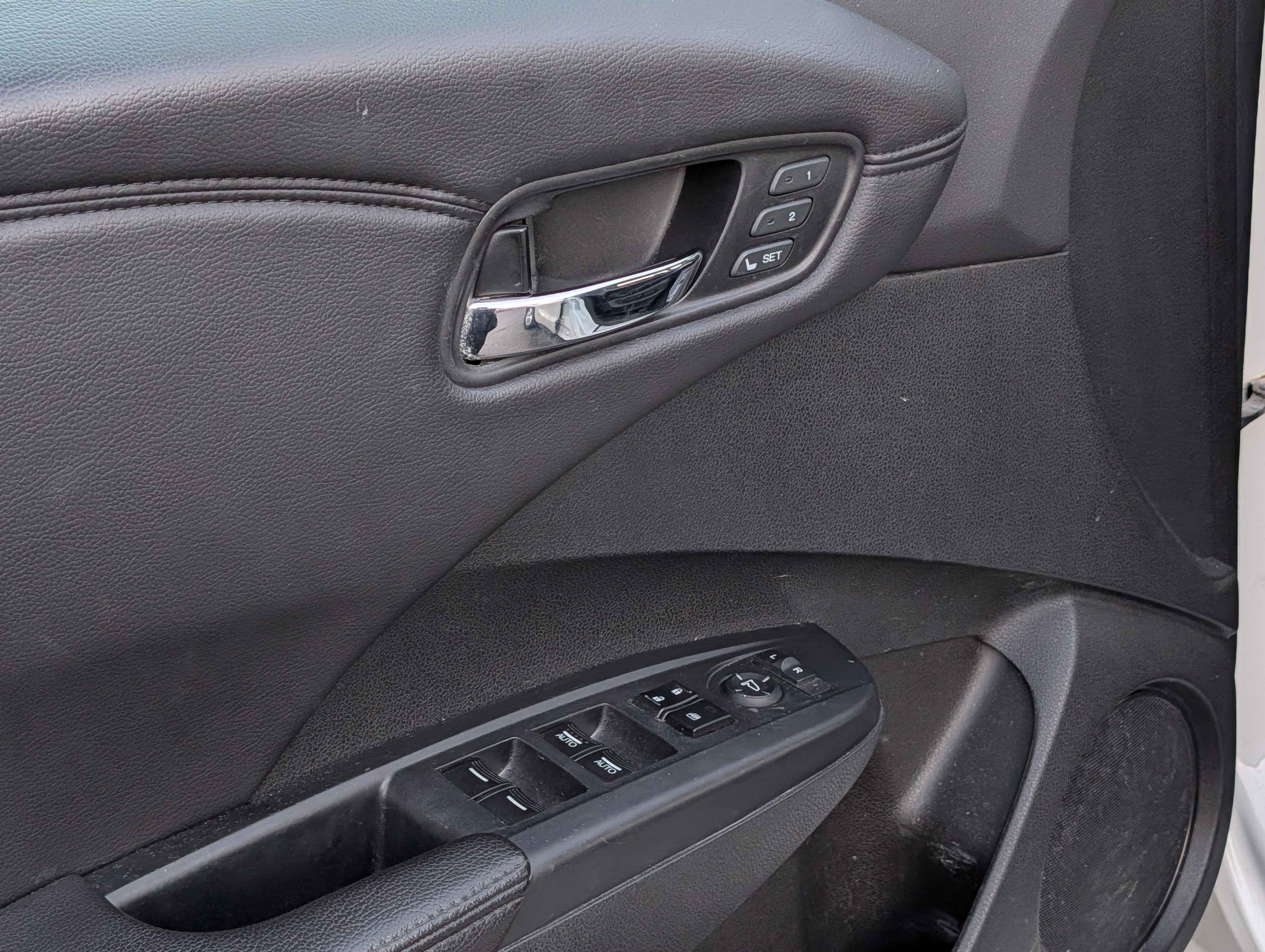 2013 Acura RDX - Photo 11