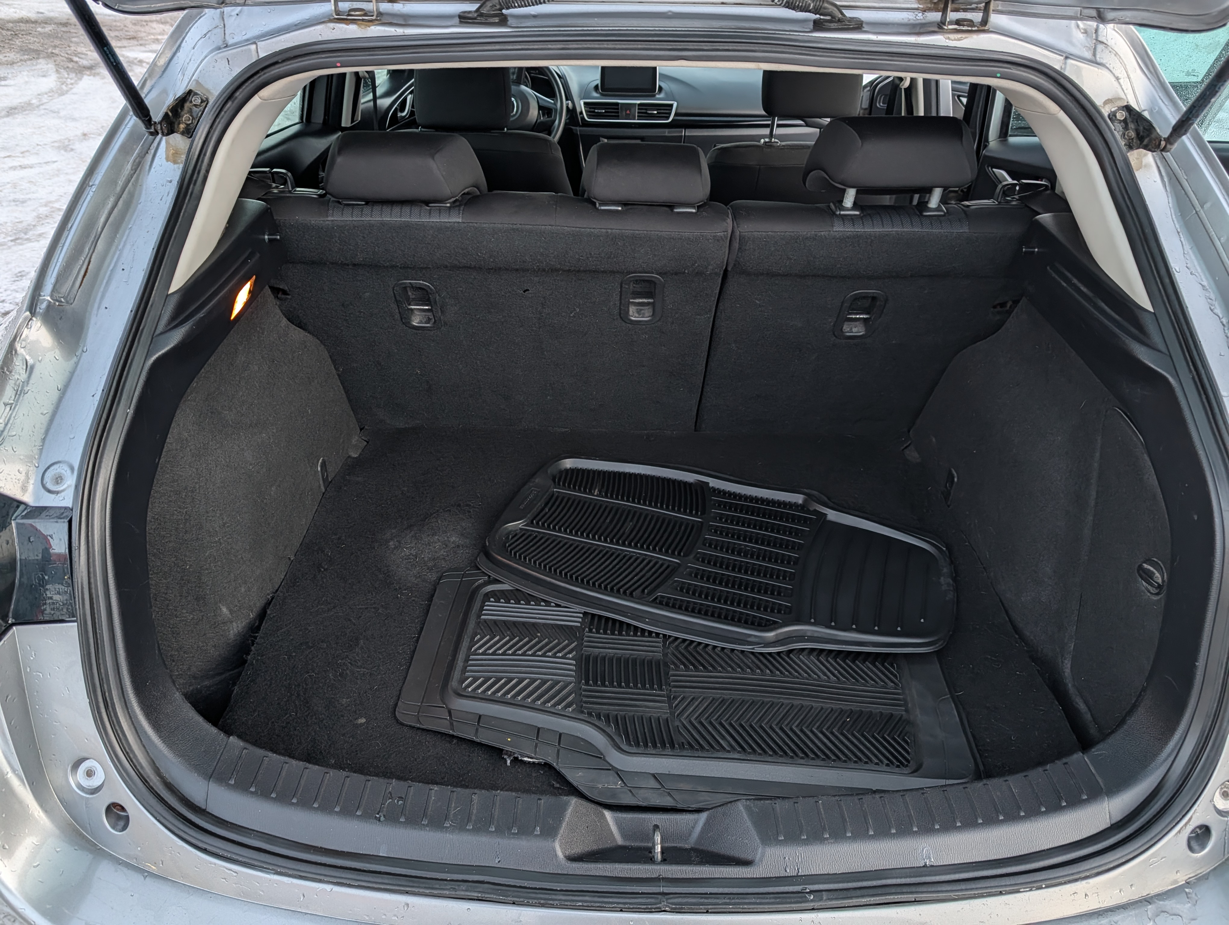 2016 Mazda Mazda3 - Photo 7