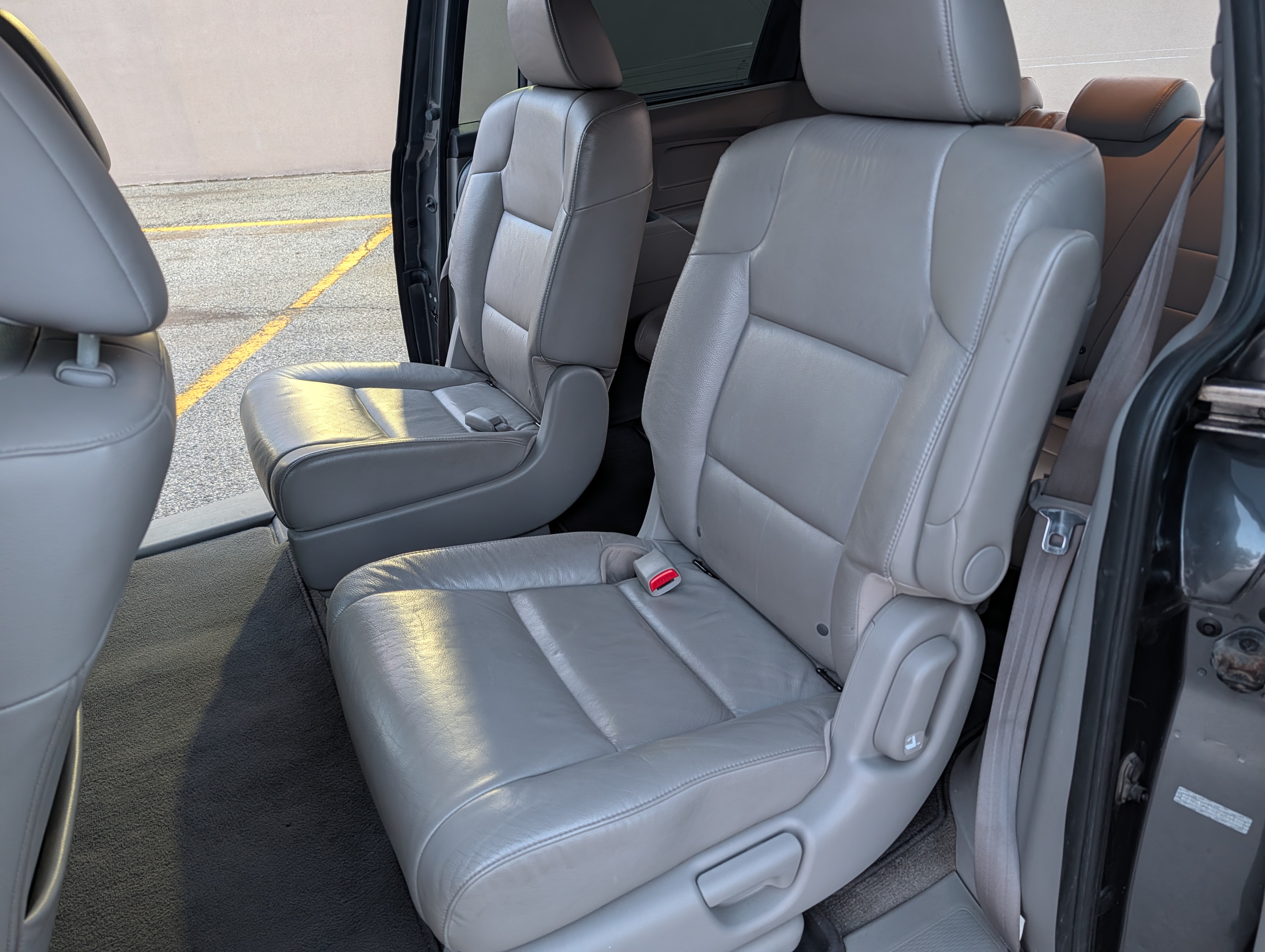 2011 Honda Odyssey - Photo 9