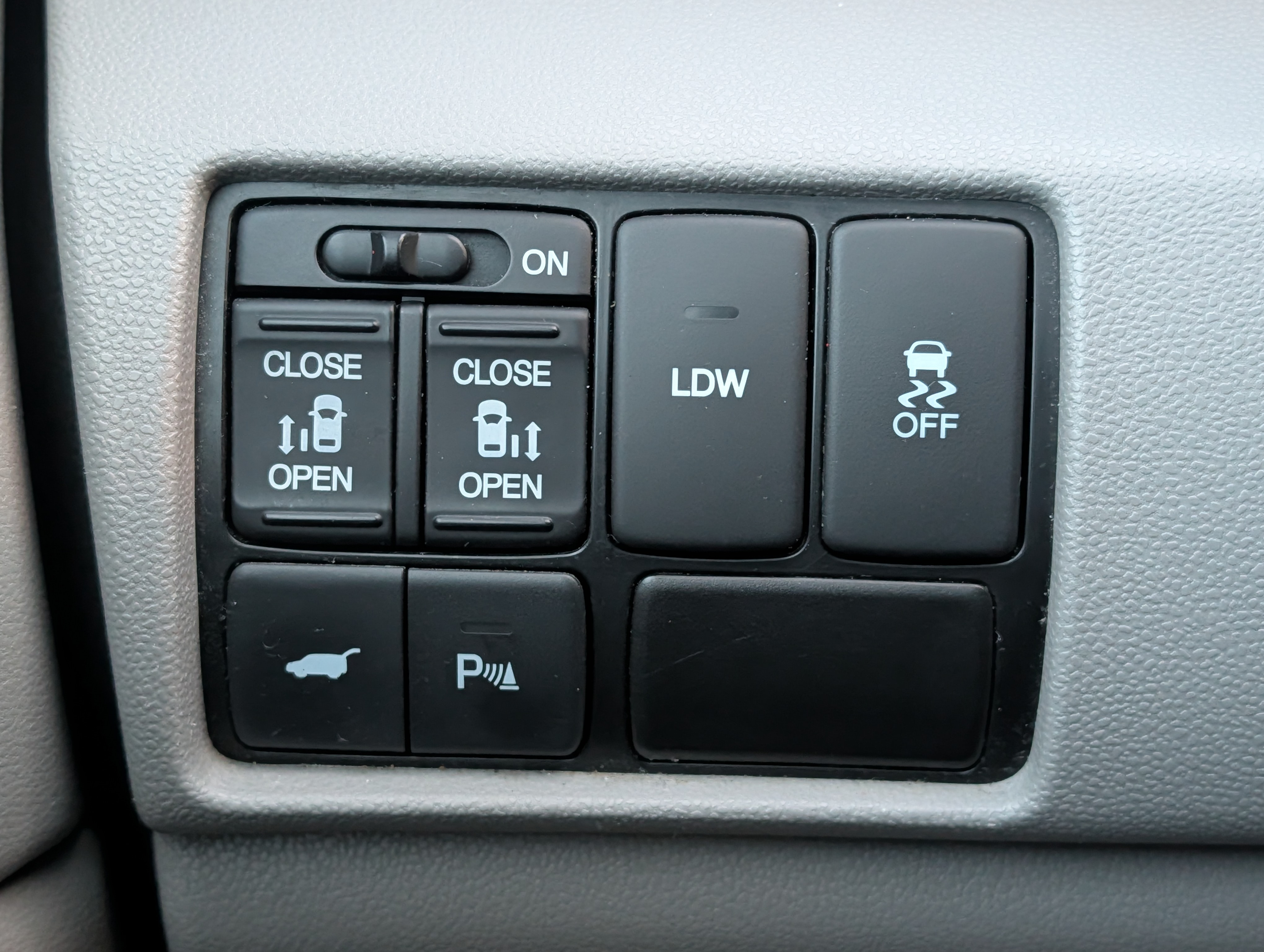 2015 Honda Odyssey - Photo 17