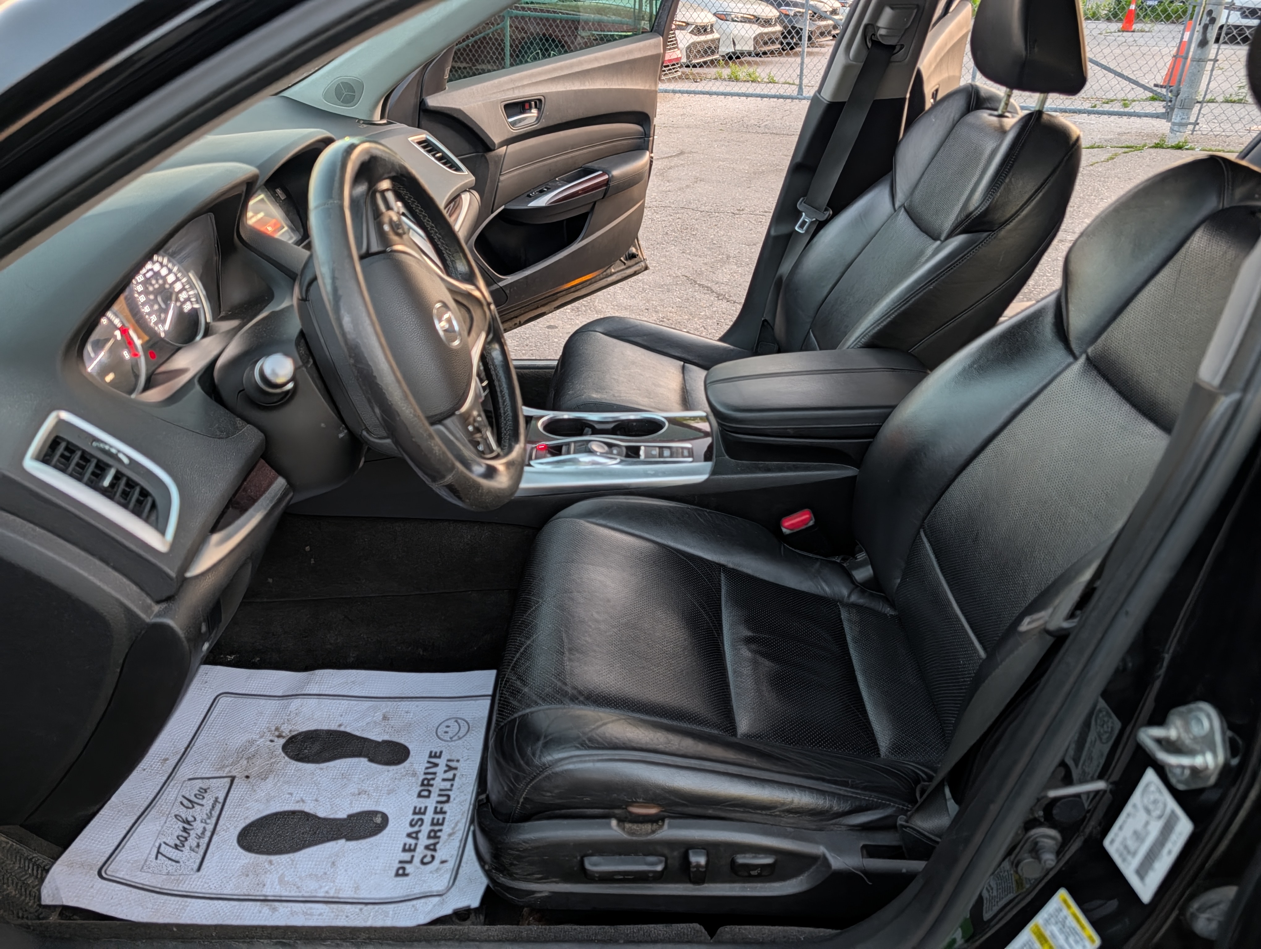 2015 Acura TLX - Photo 9