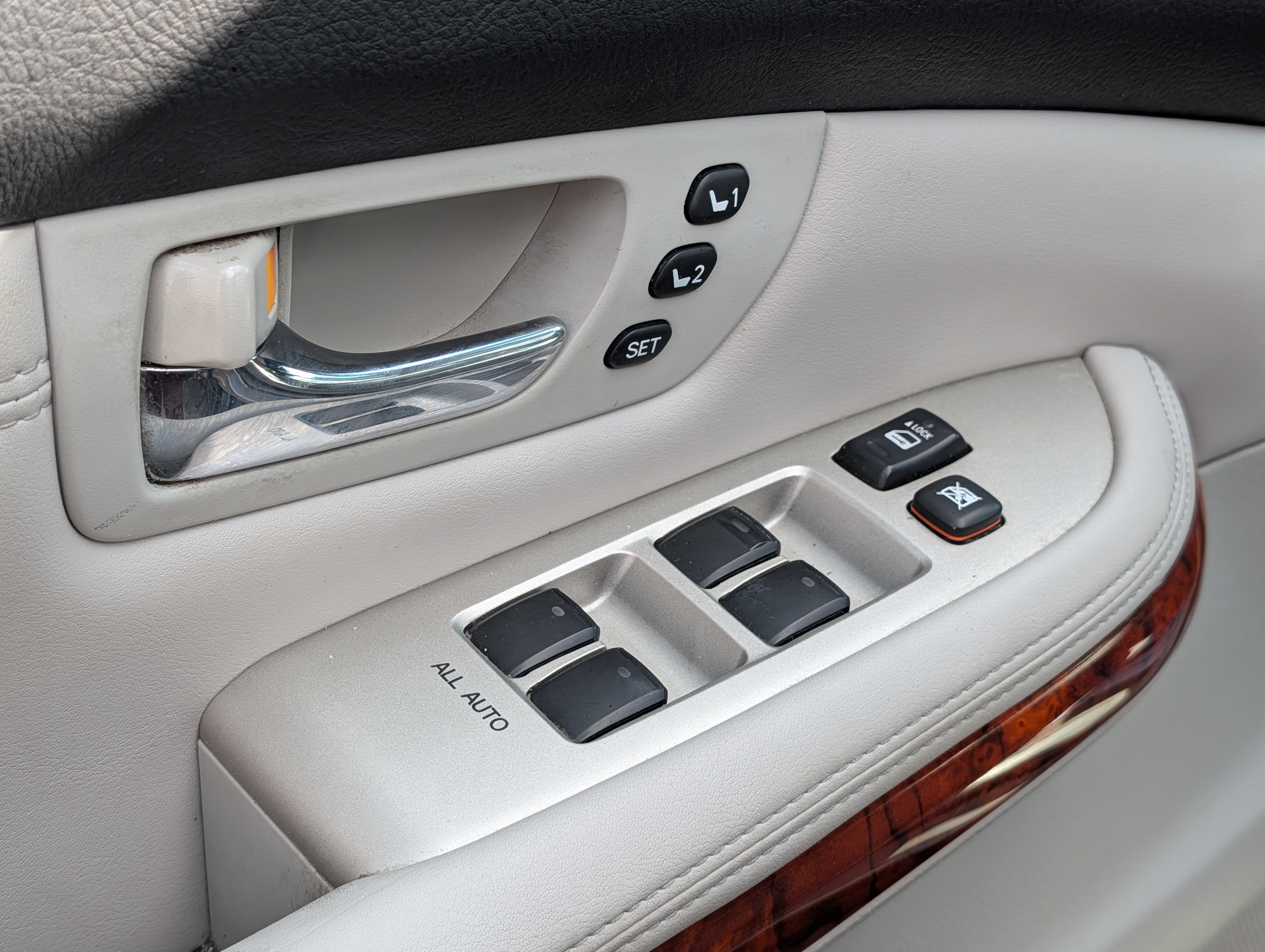 2008 LEXUS RX 350 - Photo 11