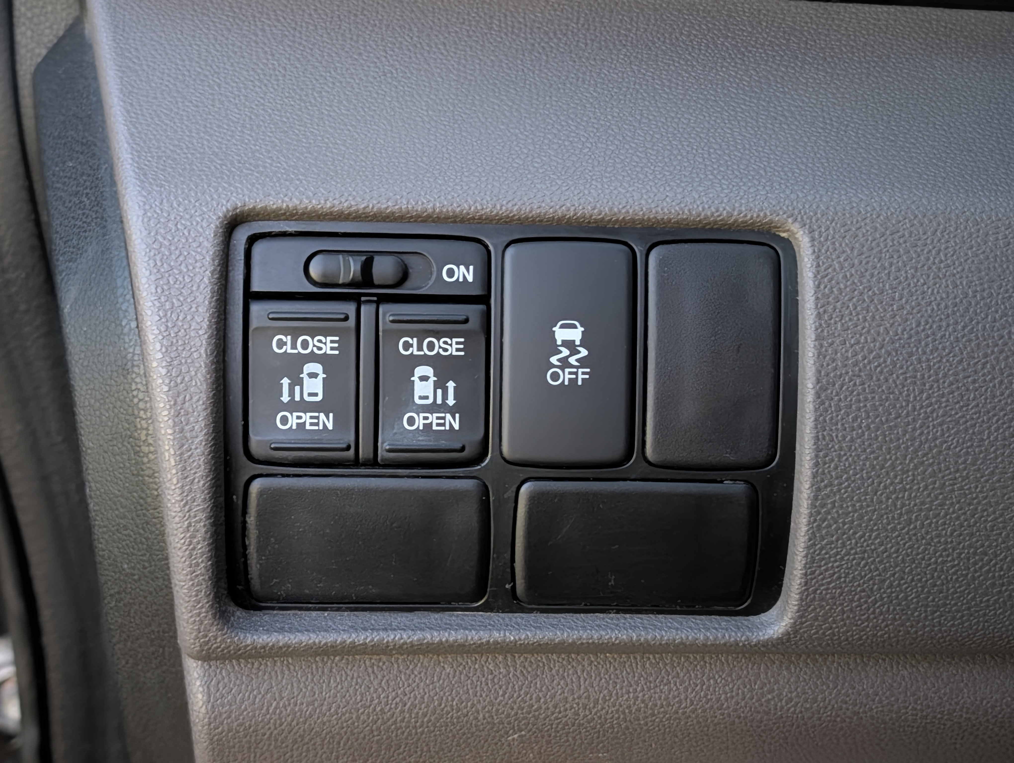 2014 Honda Odyssey - Photo 16