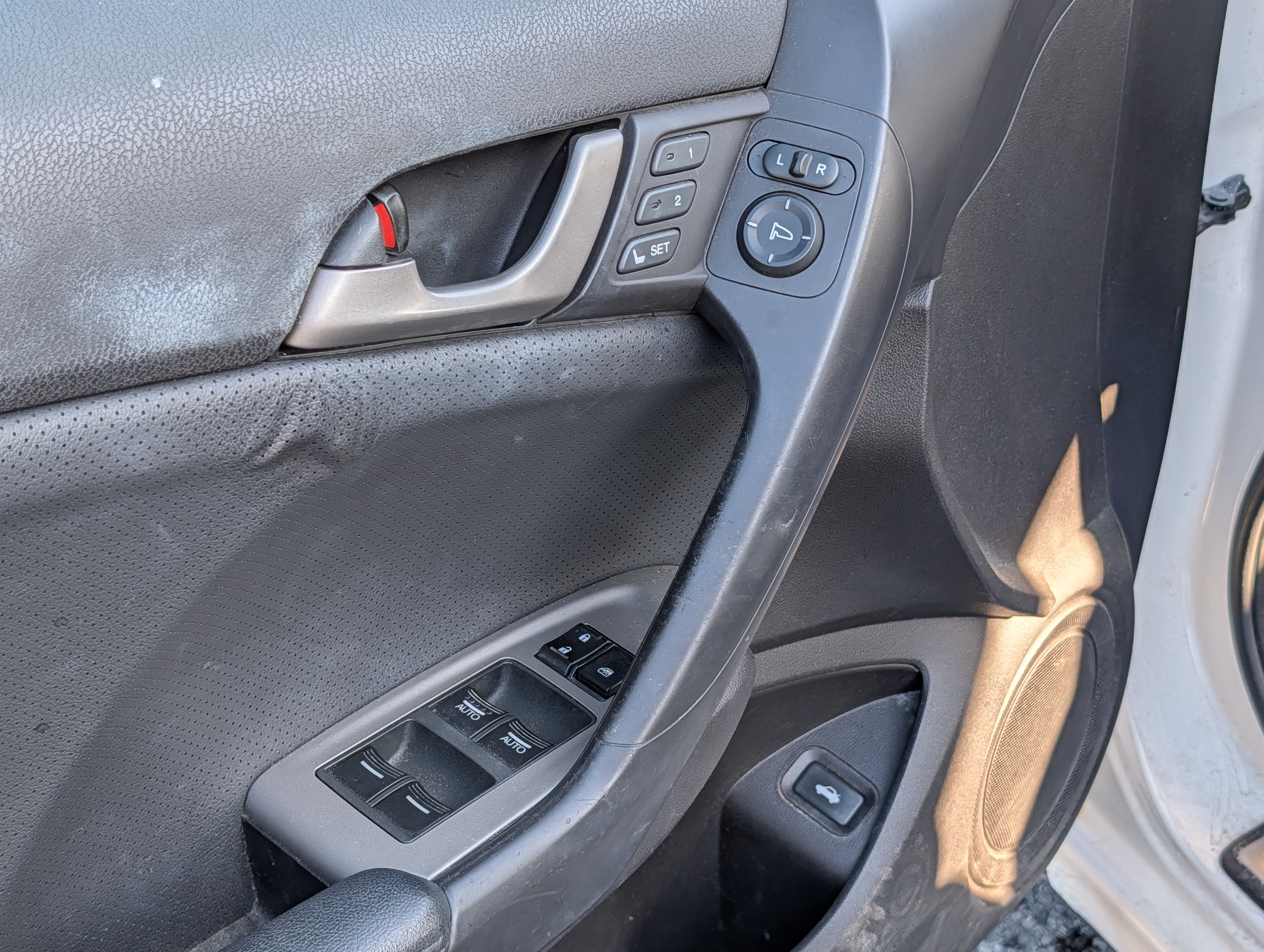 2010 Acura TSX - Photo 11