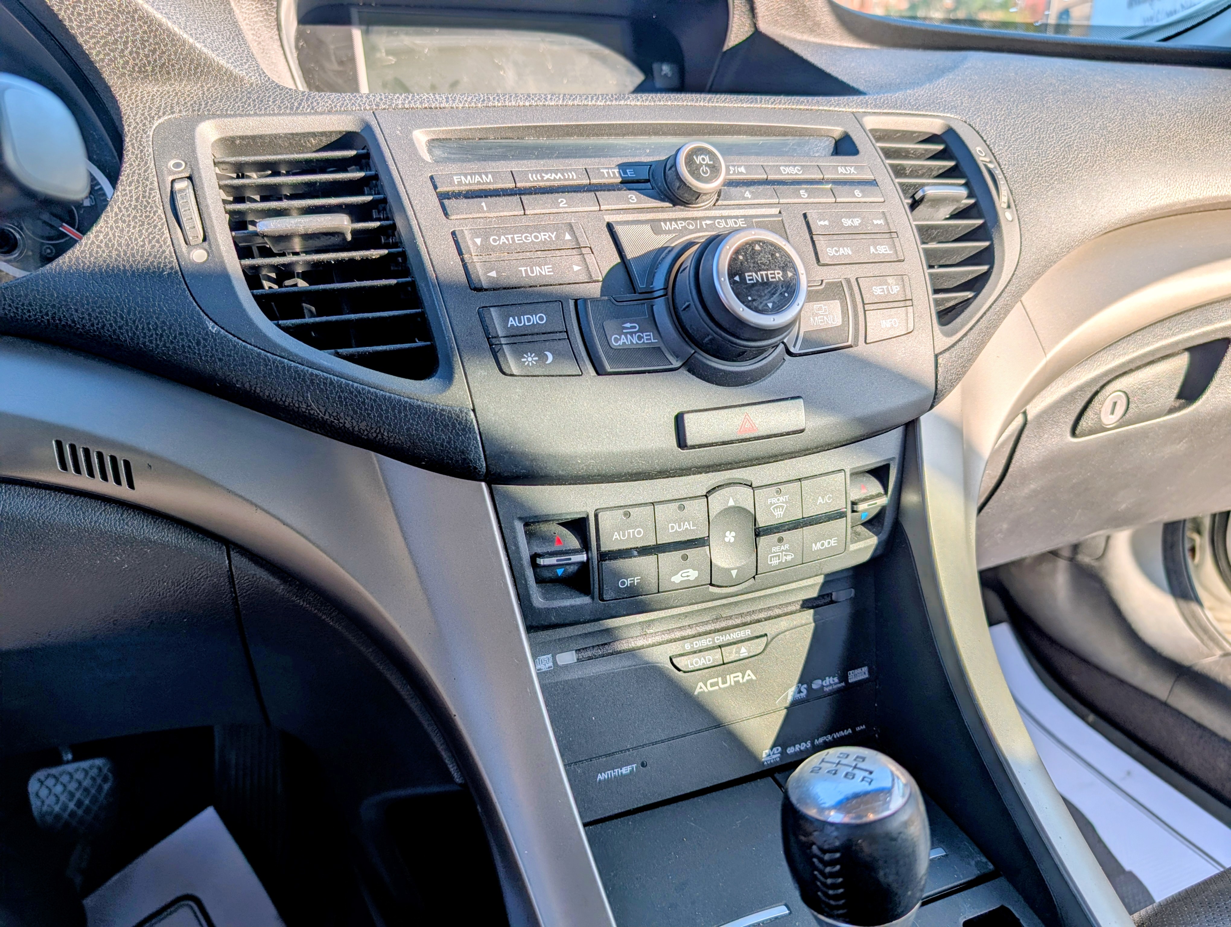 2010 Acura TSX - Photo 12