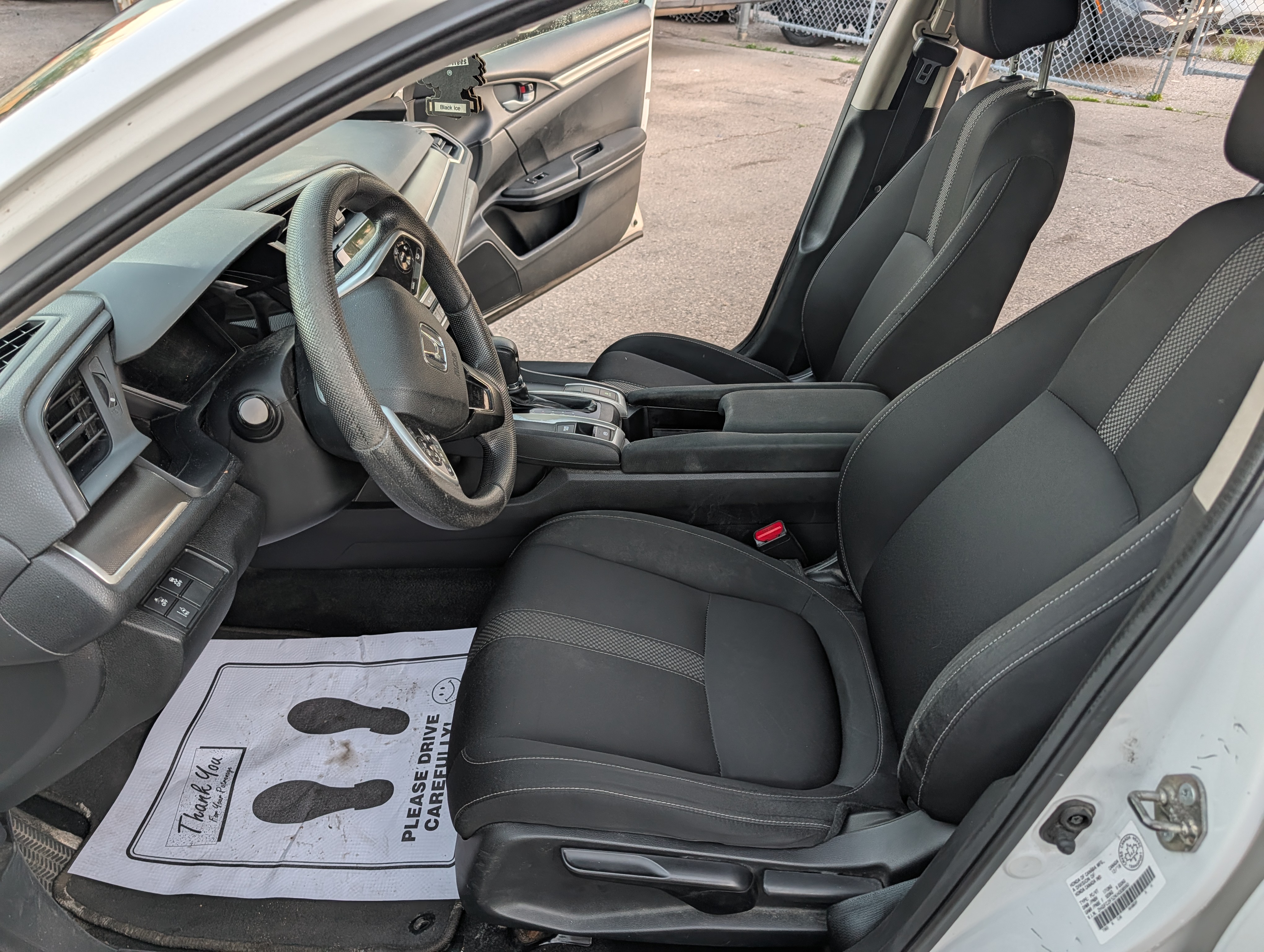 2019 Honda Civic - Photo 9